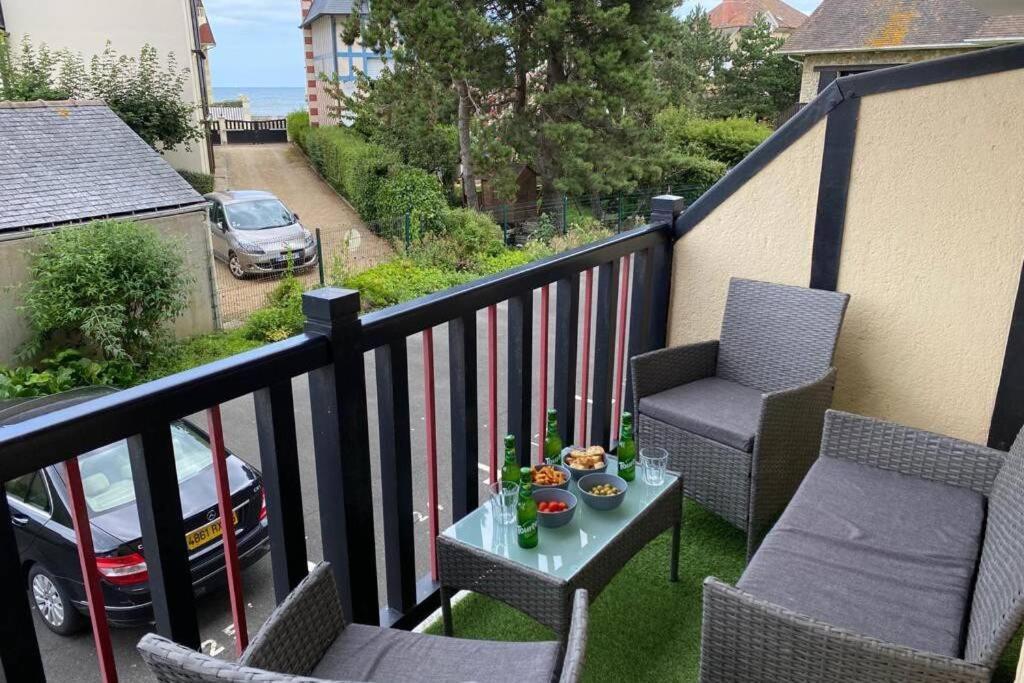 Magnifique Appartement Vue Mer A 50 M De La Plage ヴィレ・シュル・メール エクステリア 写真